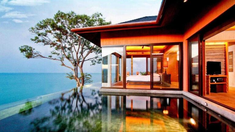 Defining Luxury: What to Expect from 5-Star Accommodations in Phuket